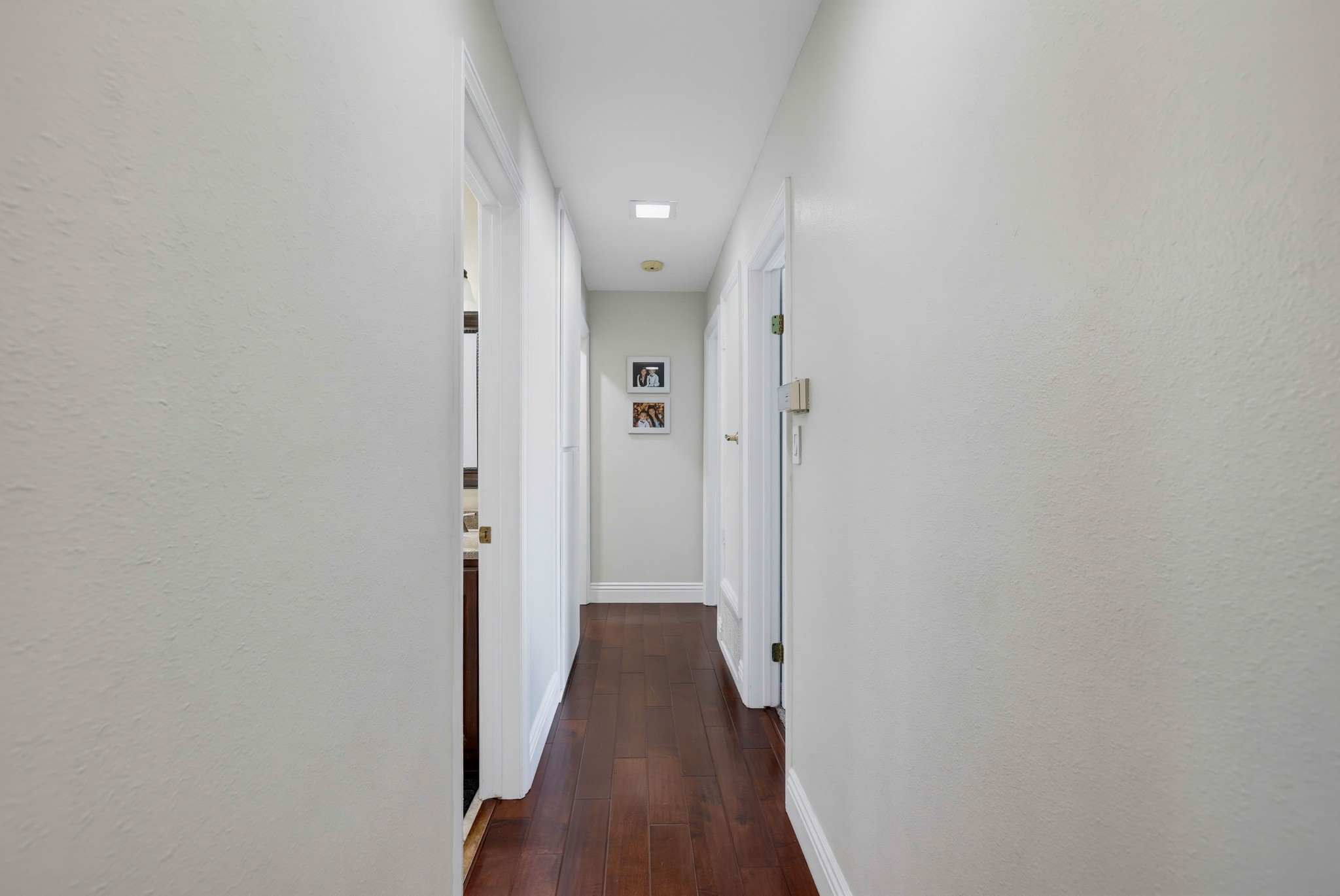 Virtual tour photo 36 of 59 for 5421 Park Ave