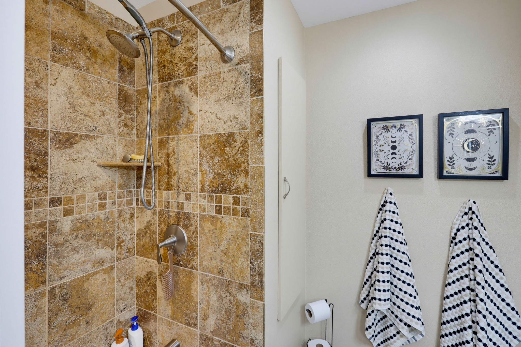 Virtual tour photo 49 of 59 for 5421 Park Ave