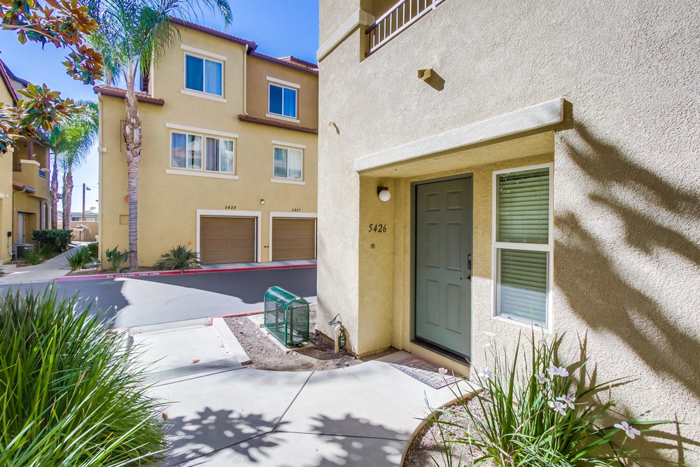 Virtual tour photo 1 of 35 for 5426 Soho View Terrace