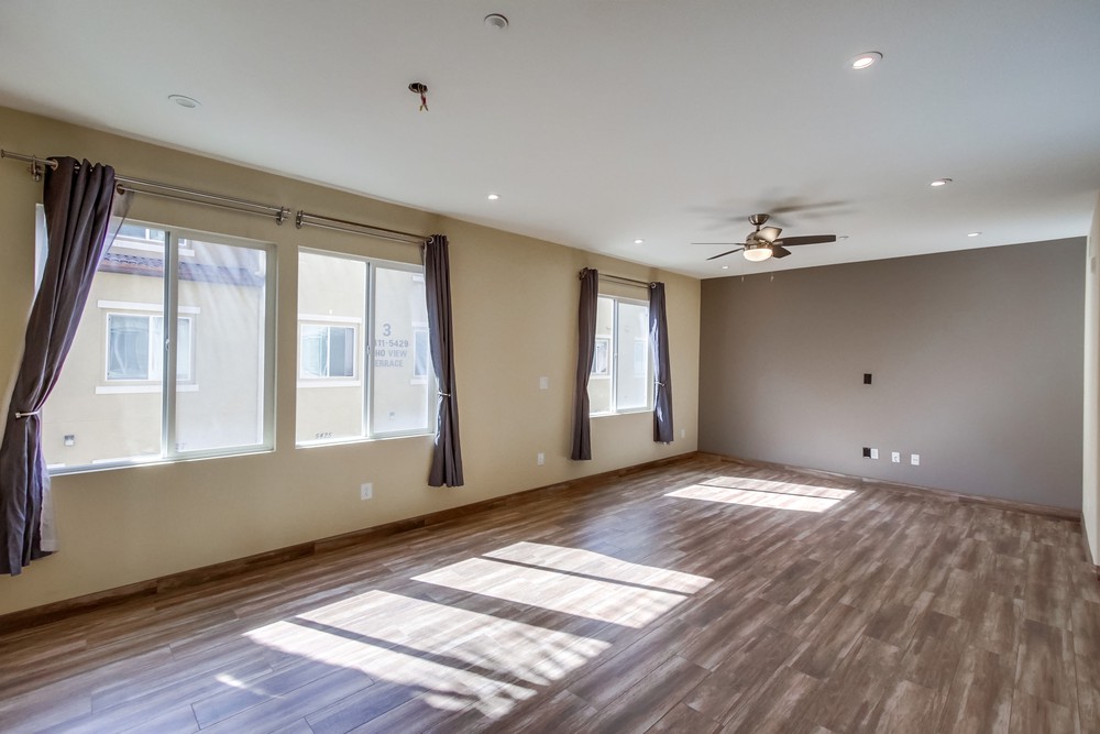 Virtual tour photo 4 of 35 for 5426 Soho View Terrace