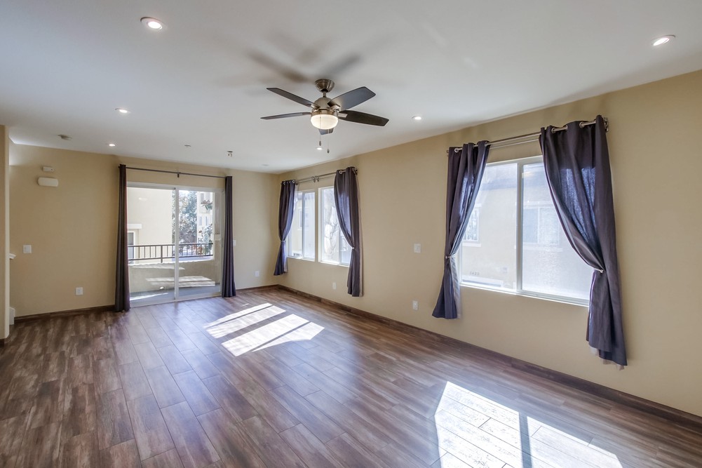 Virtual tour photo 7 of 35 for 5426 Soho View Terrace