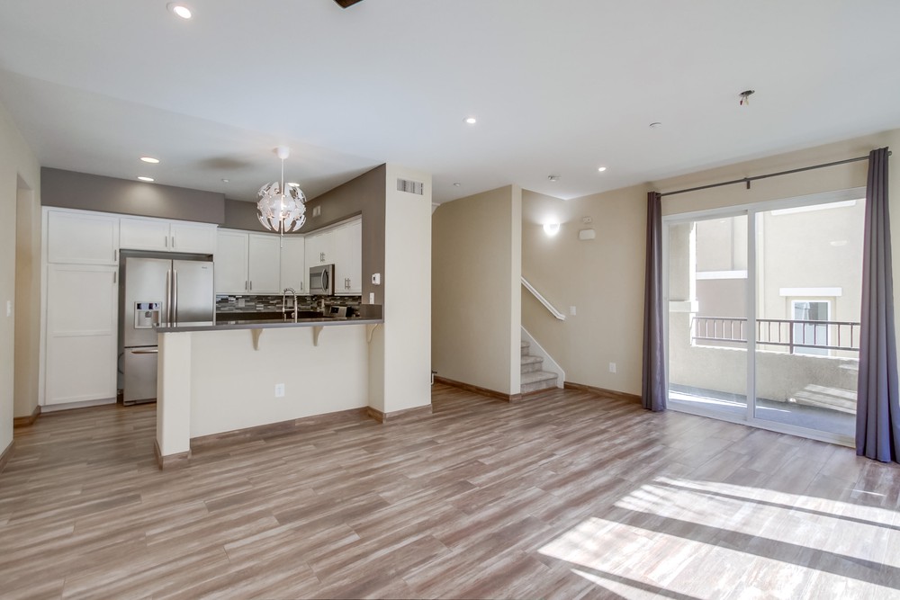 Virtual tour photo 9 of 35 for 5426 Soho View Terrace