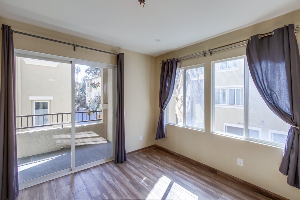 Virtual tour photo 10 of 35 for 5426 Soho View Terrace