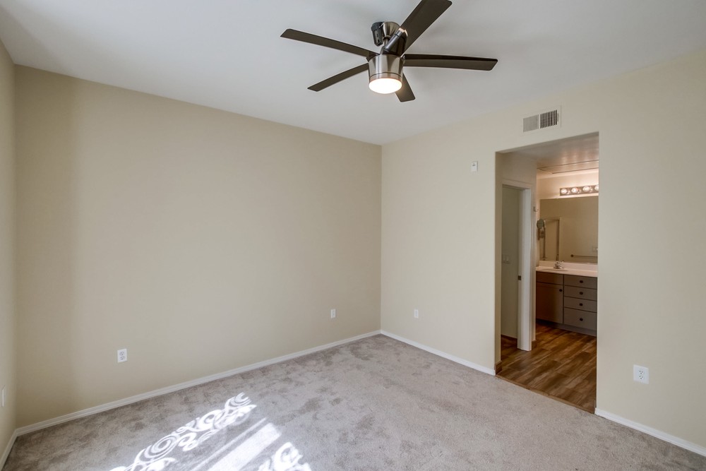 Virtual tour photo 19 of 35 for 5426 Soho View Terrace
