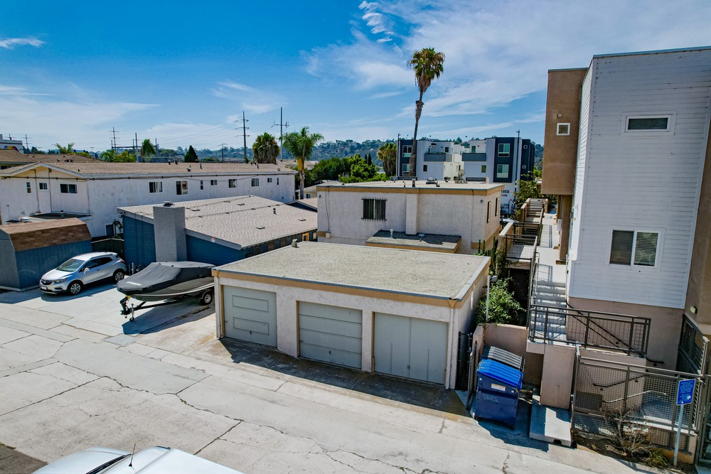 Virtual tour photo 35 of 36 for 5430 Lauretta St