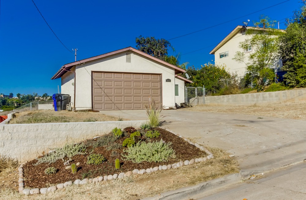 Virtual tour photo 4 of 46 for 5430 Lenox Dr
