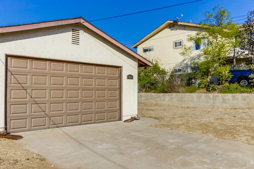 Virtual tour photo 9 of 46 for 5430 Lenox Dr