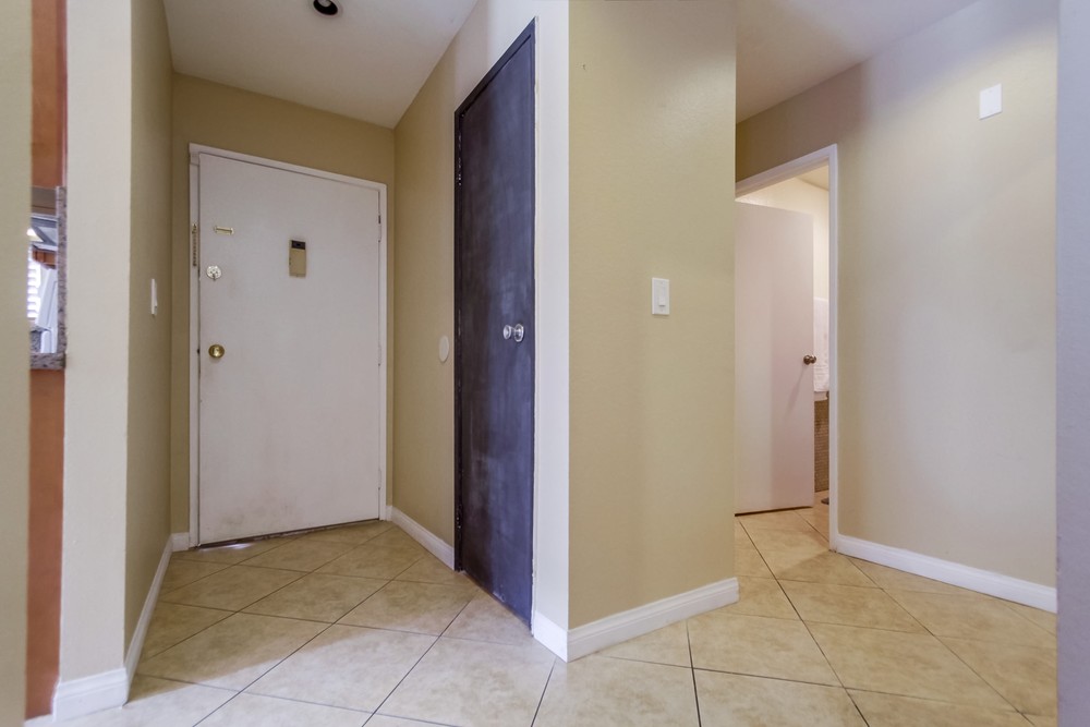Virtual tour photo 25 of 28 for 5432 Adobe Falls Rd #6