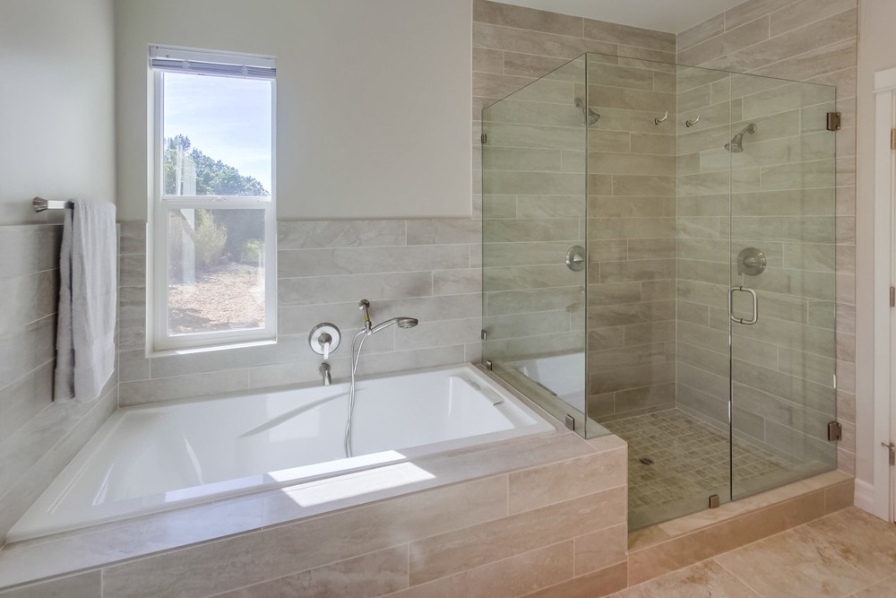 Virtual tour photo 11 of 17 for 5433 Adams Ave