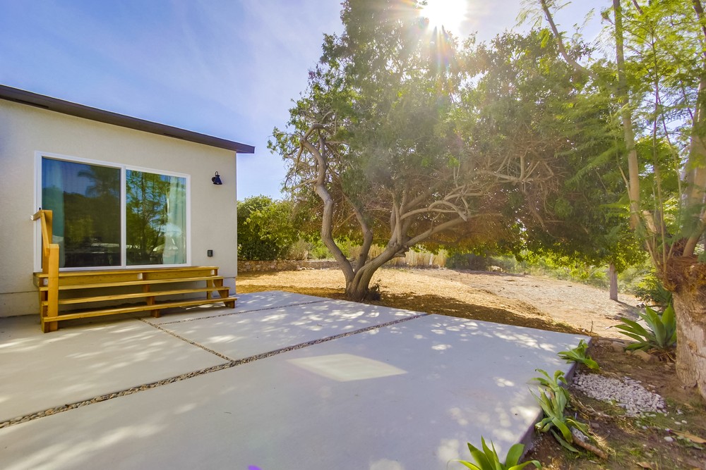 Virtual tour photo 12 of 17 for 5433 Adams Ave