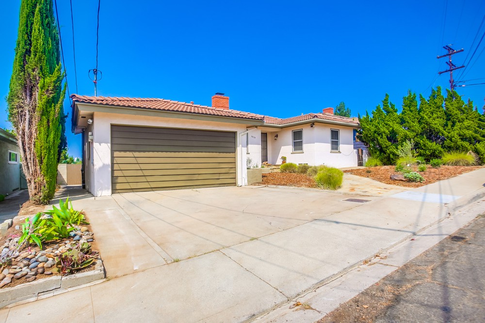 Virtual tour photo 3 of 70 for 5434 Redland Pl