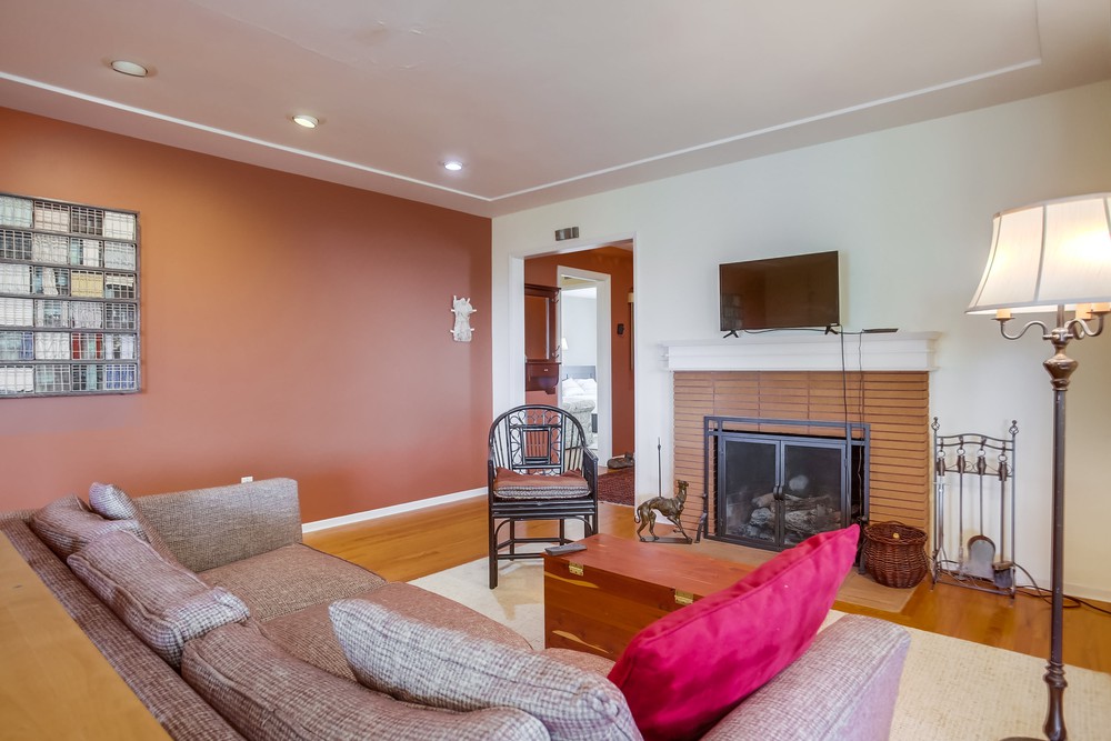 Virtual tour photo 10 of 70 for 5434 Redland Pl