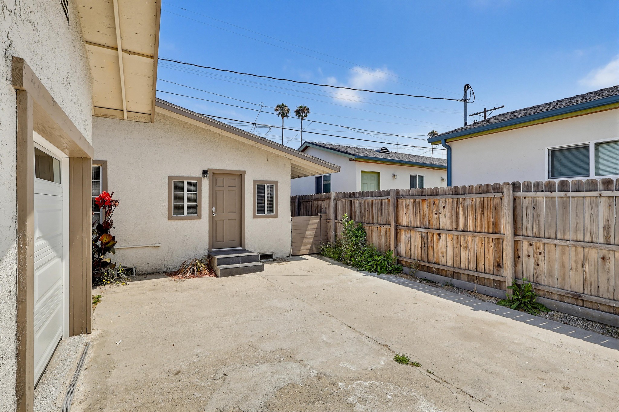 Virtual tour photo 43 of 47 for 5435 Smiley Dr