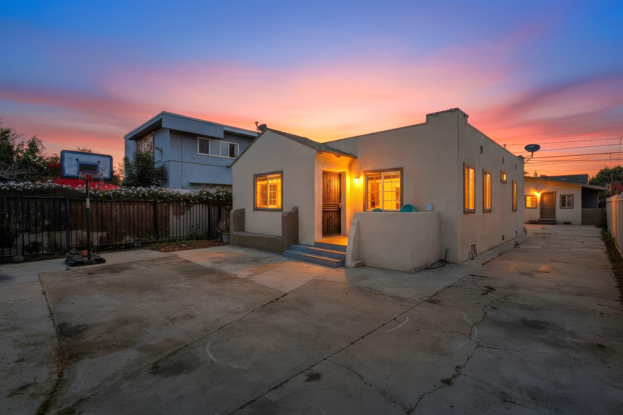 Virtual tour photo 47 of 47 for 5435 Smiley Dr