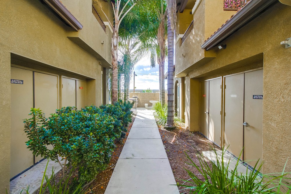 Virtual tour photo 55 of 59 for 5439 Soho View Terrace