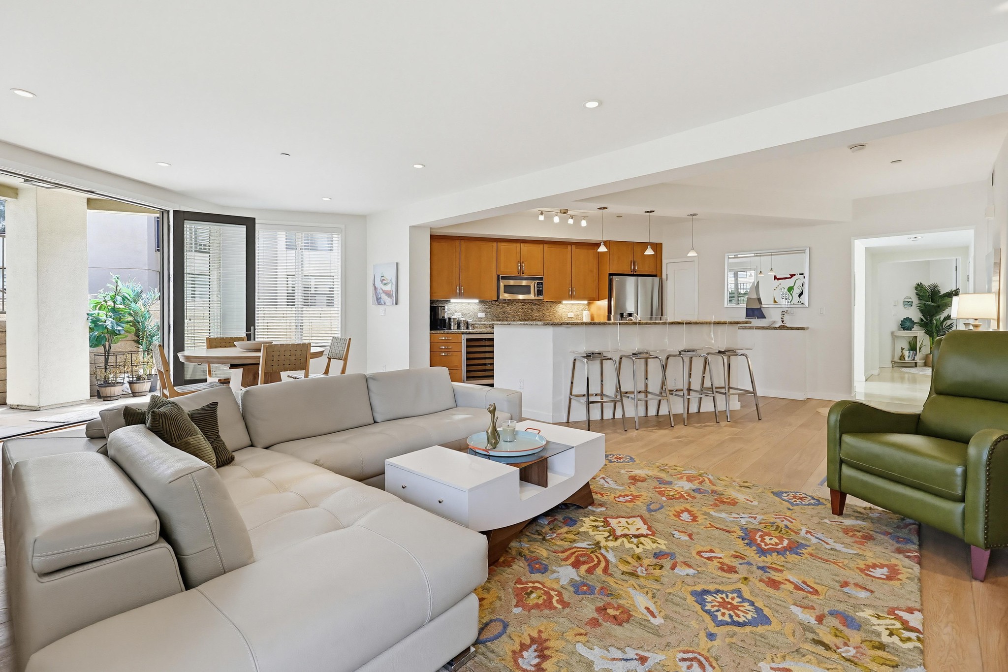 Virtual tour photo 24 of 66 for 5440 La Jolla Blvd