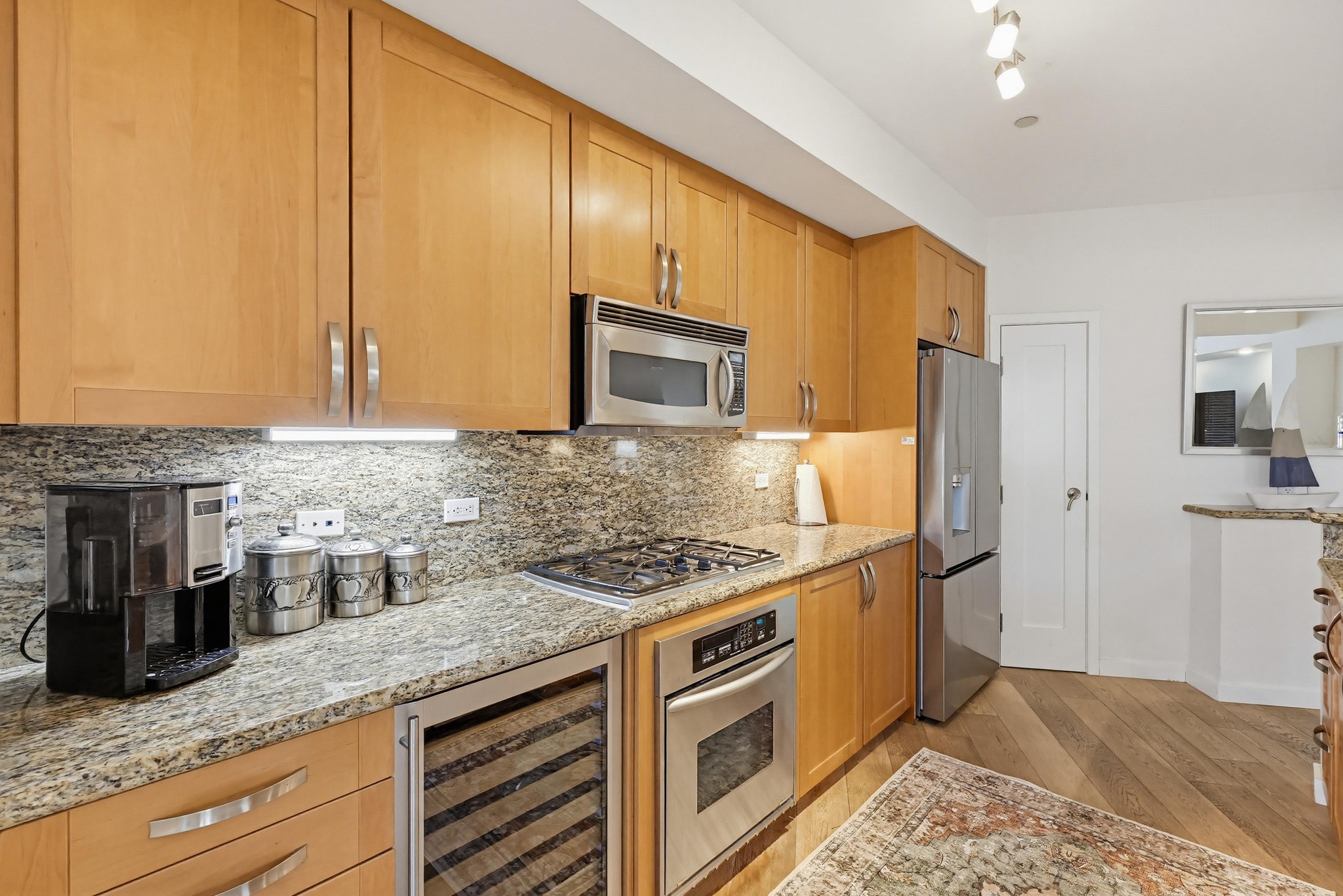 Virtual tour photo 34 of 66 for 5440 La Jolla Blvd