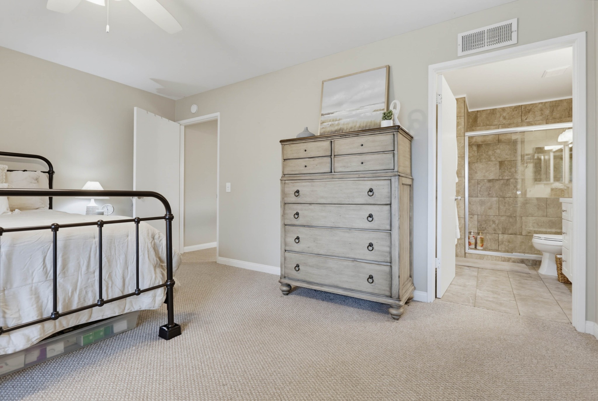 Virtual tour photo 21 of 35 for 5441 Escarchosa Ln