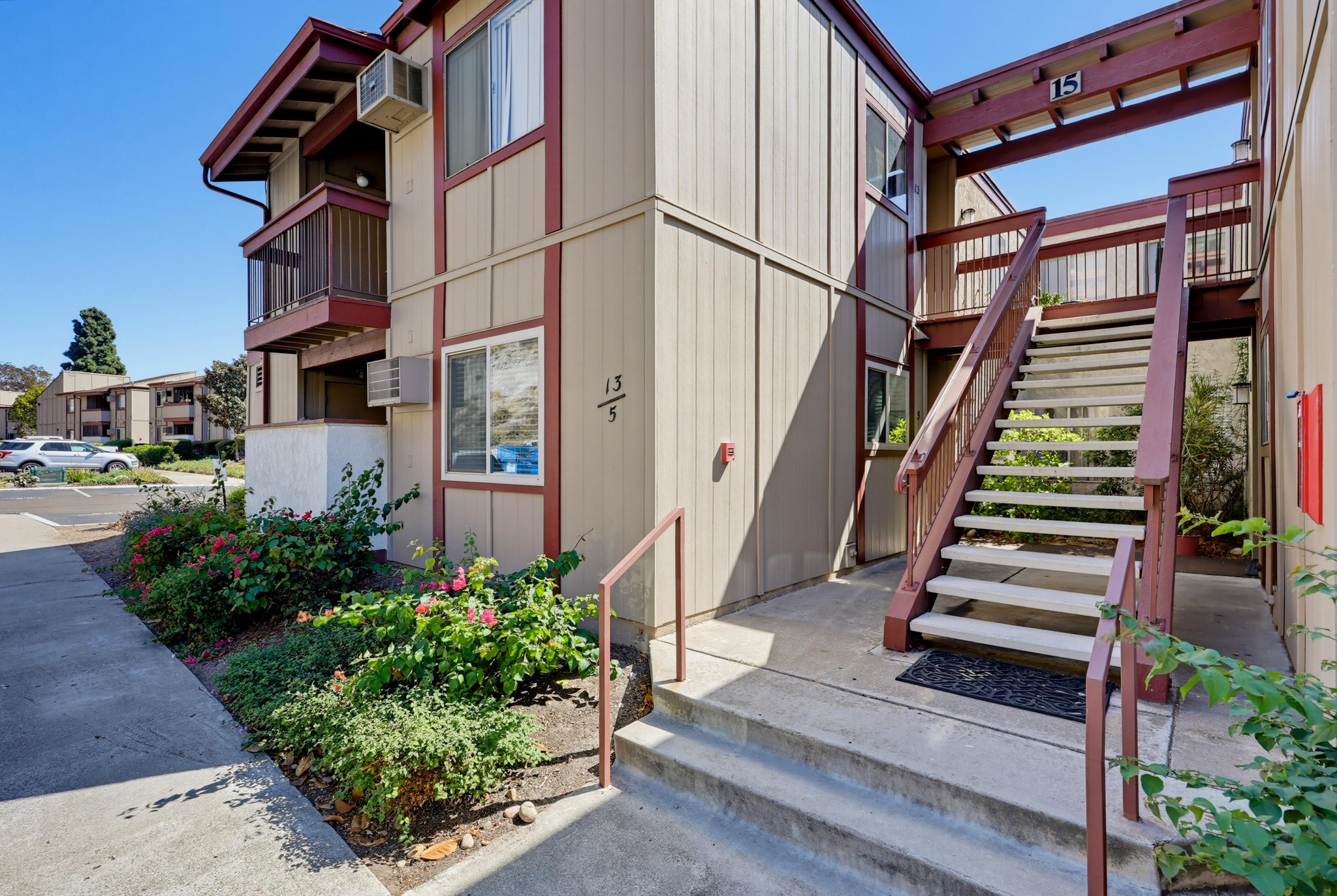Virtual tour photo 3 of 51 for 5442 Adobe Falls Rd Unit 5
