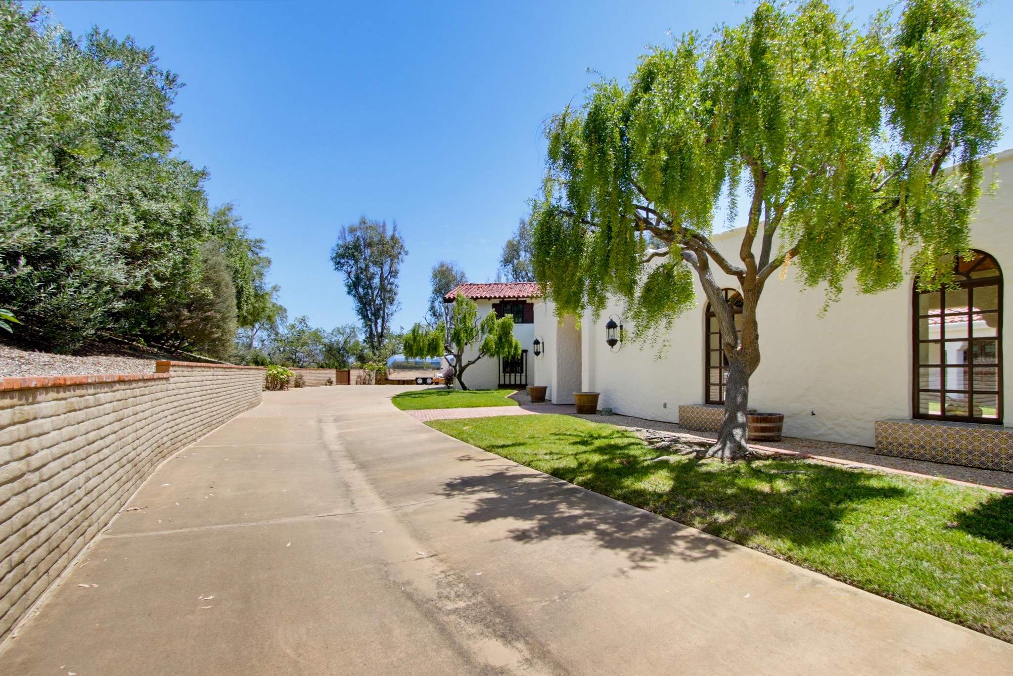 Virtual tour photo 5 of 96 for 5443 Calzada Del Bosque