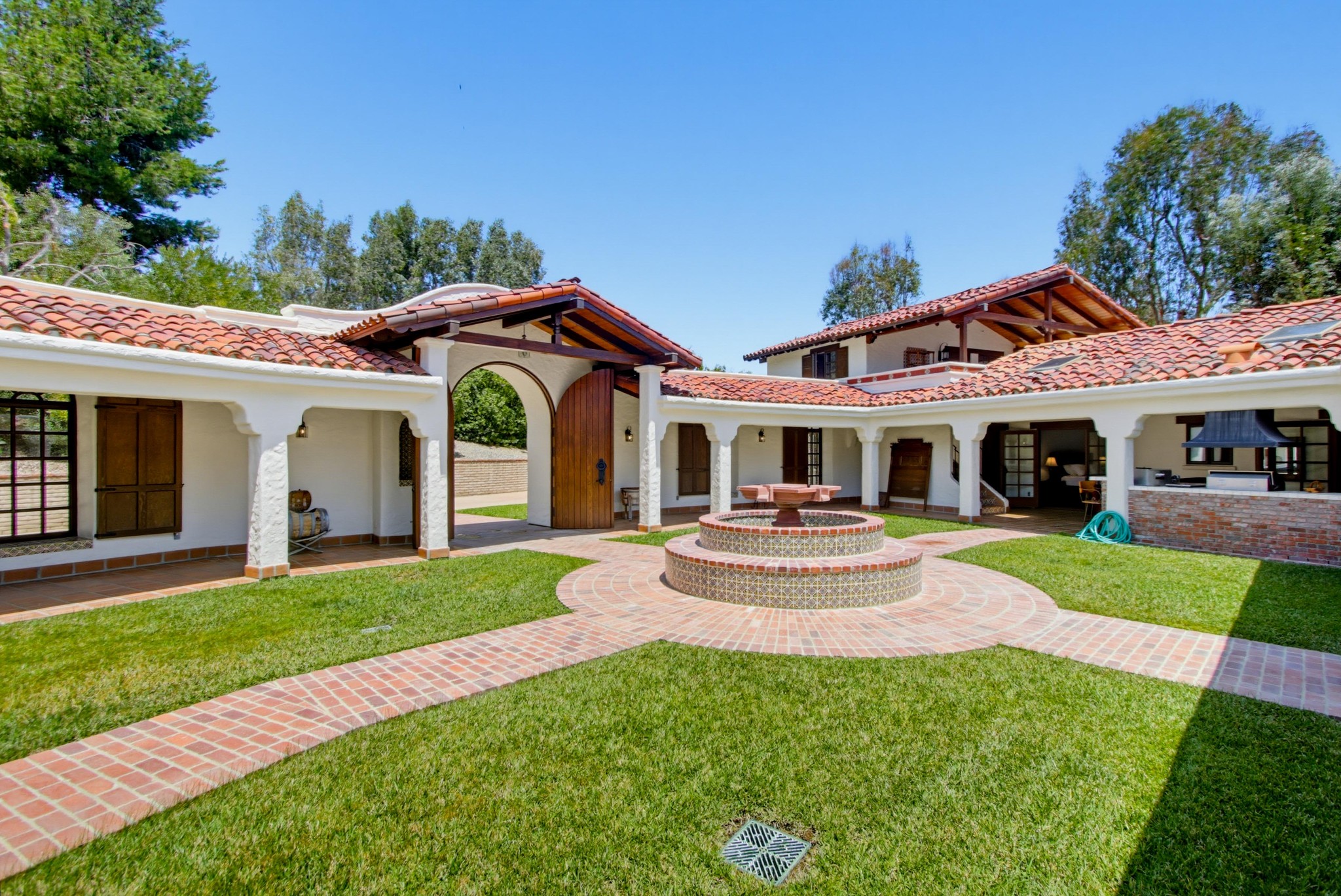 Virtual tour photo 13 of 96 for 5443 Calzada Del Bosque