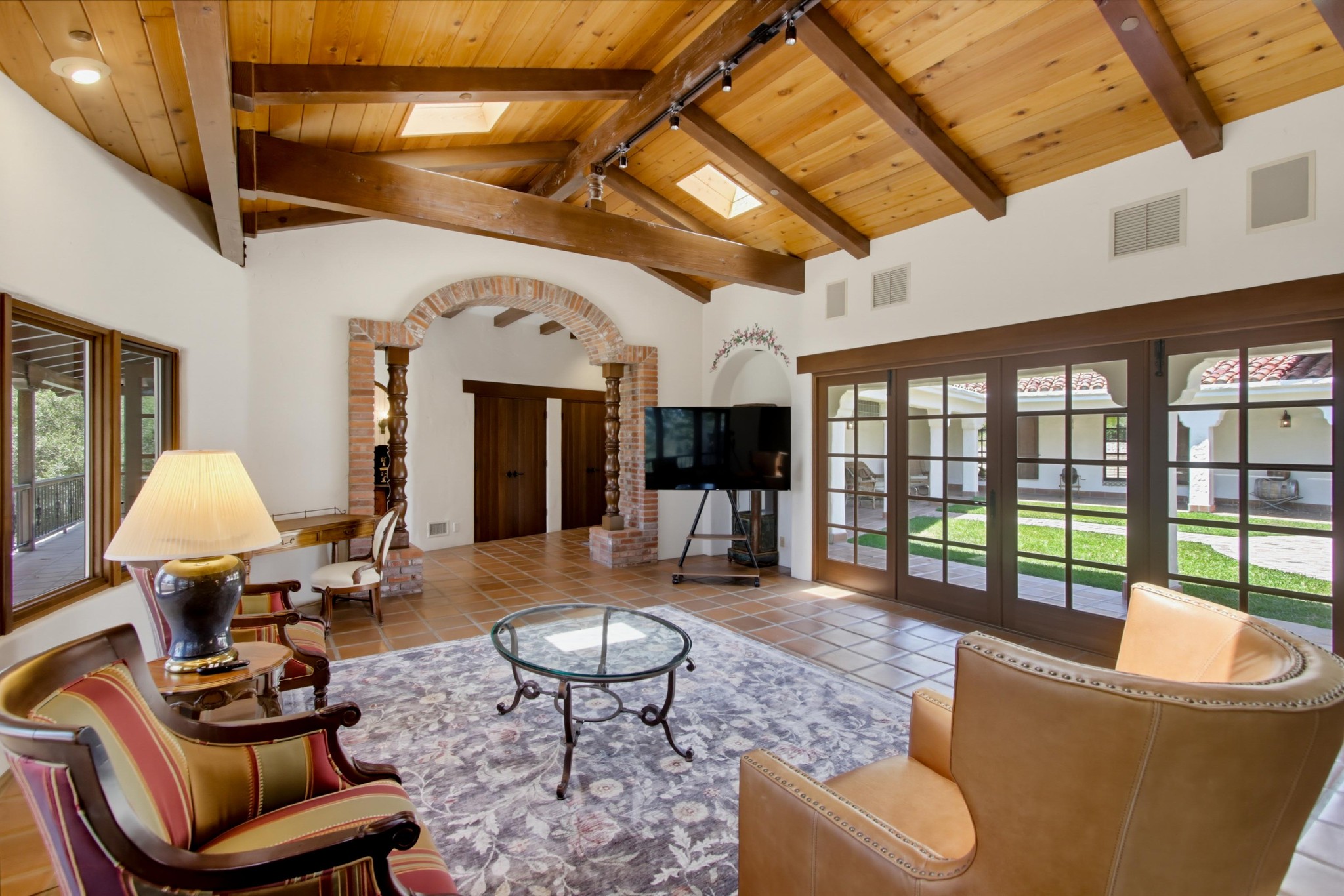 Virtual tour photo 26 of 96 for 5443 Calzada Del Bosque