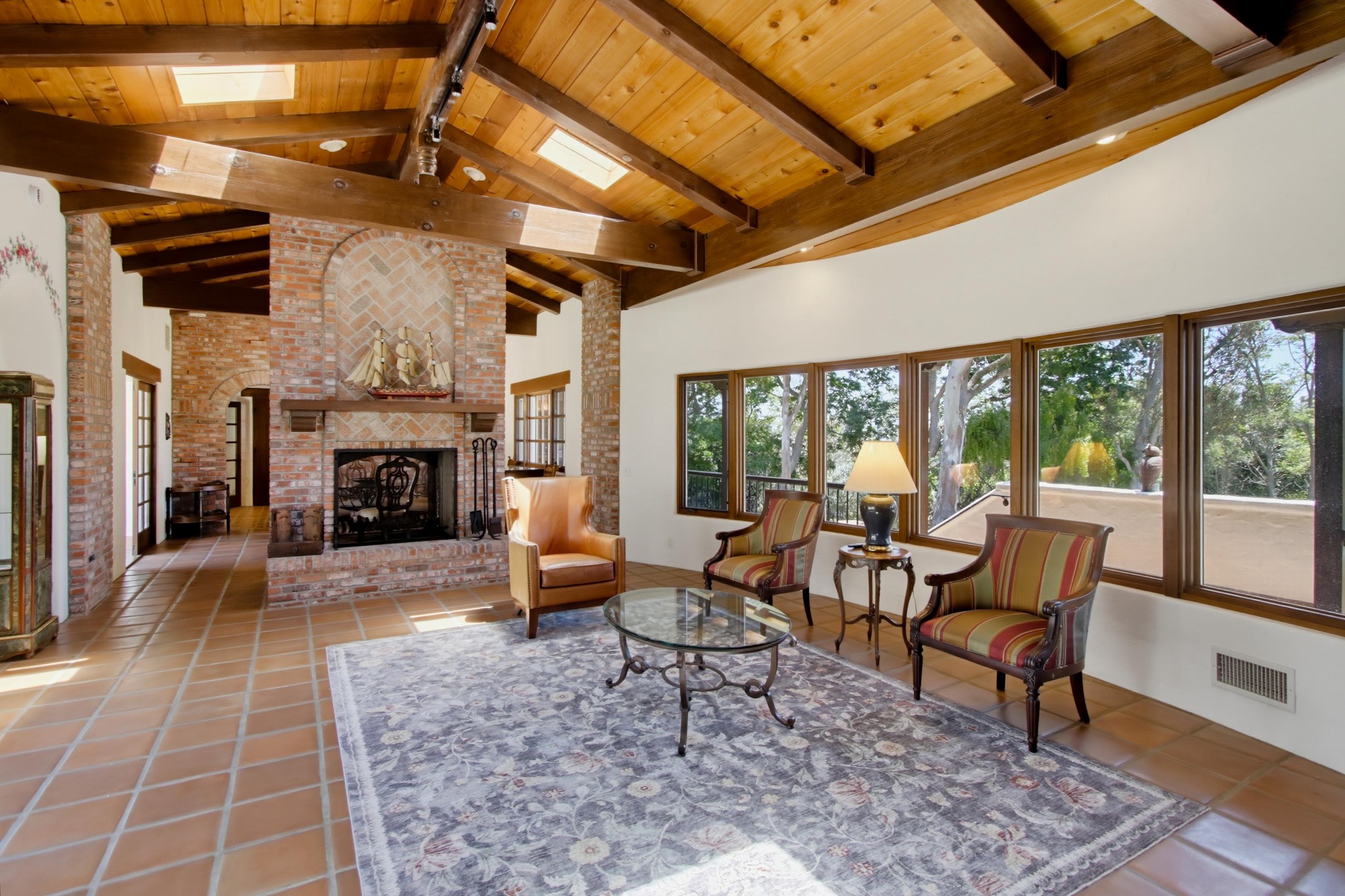 Virtual tour photo 28 of 96 for 5443 Calzada Del Bosque