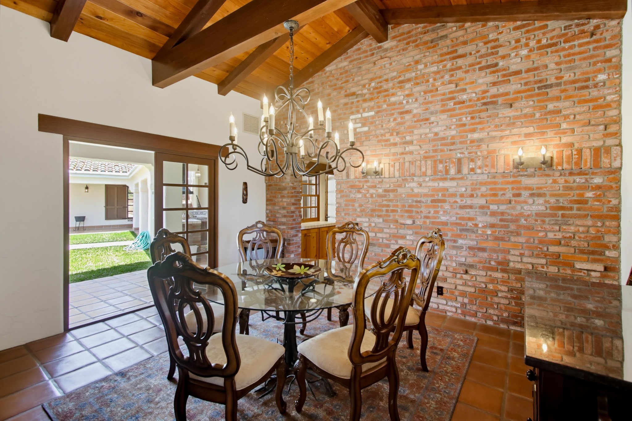 Virtual tour photo 31 of 96 for 5443 Calzada Del Bosque
