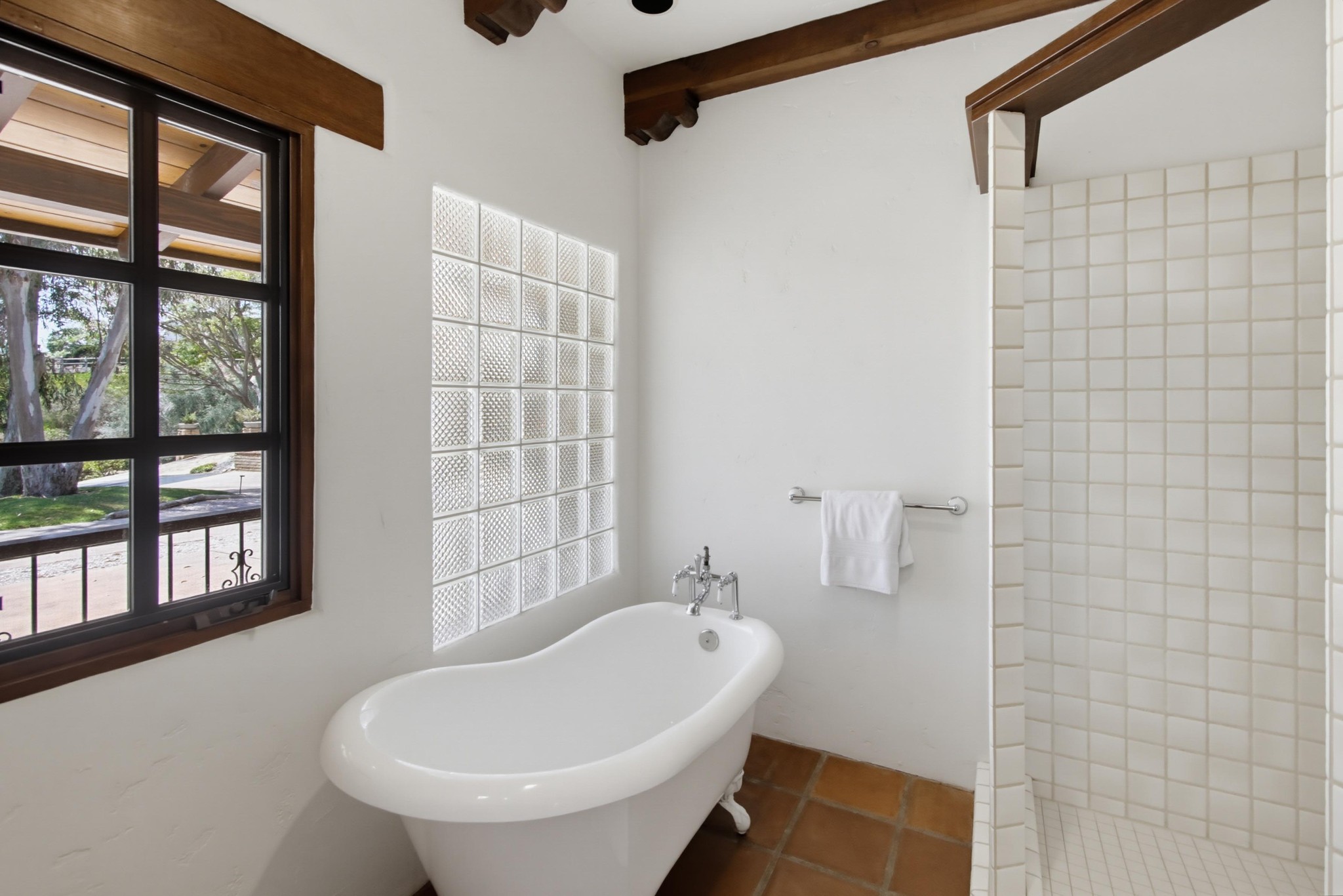 Virtual tour photo 56 of 96 for 5443 Calzada Del Bosque