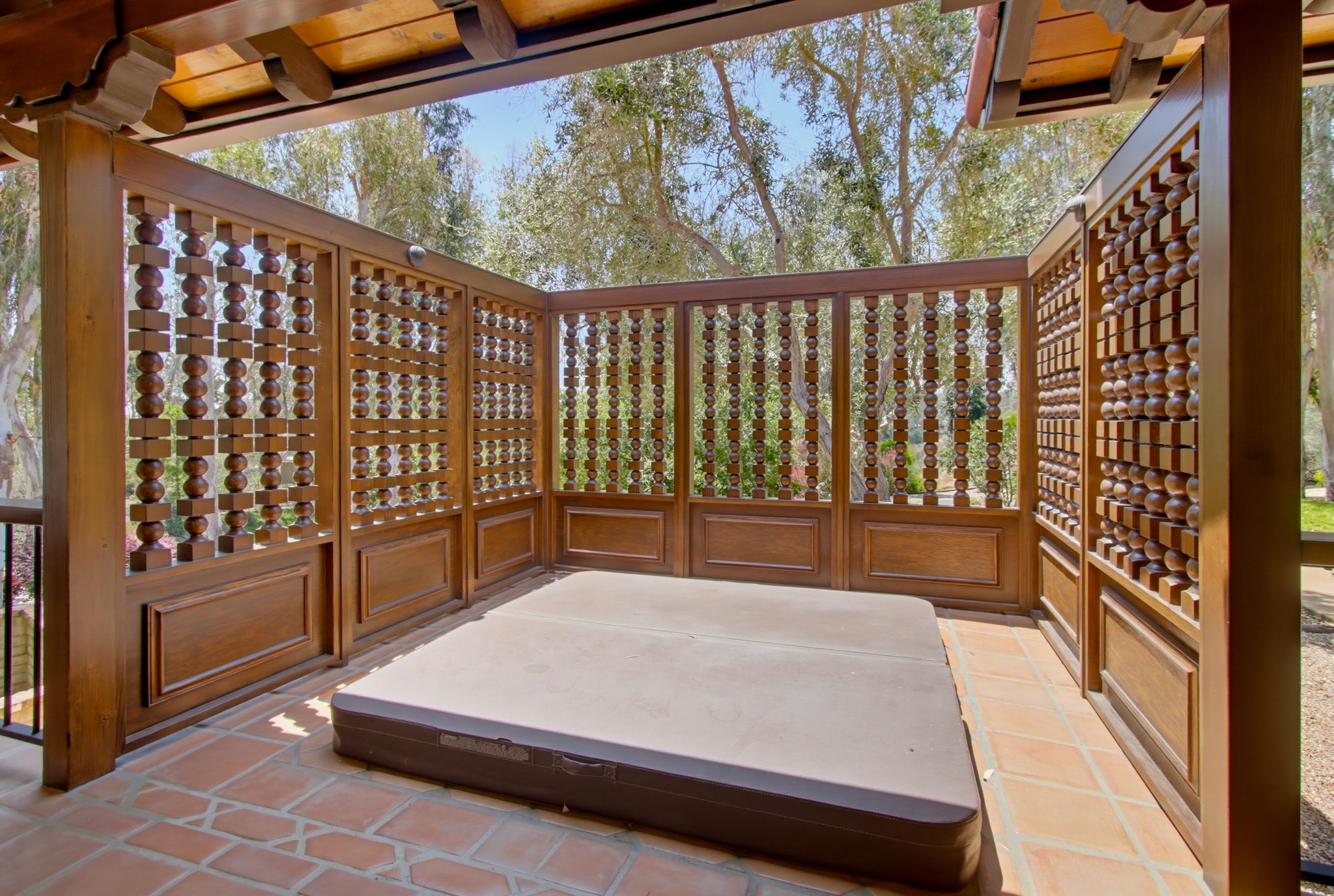 Virtual tour photo 70 of 96 for 5443 Calzada Del Bosque