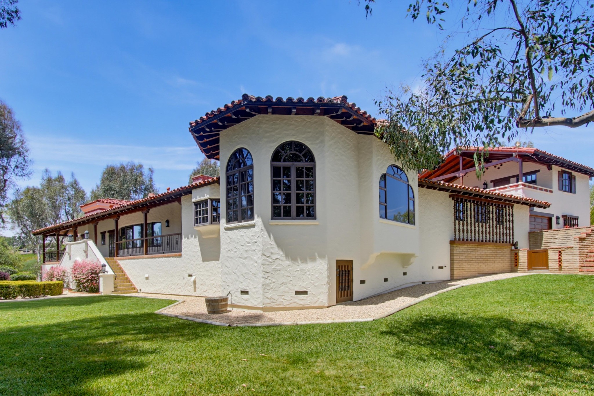 Virtual tour photo 85 of 96 for 5443 Calzada Del Bosque