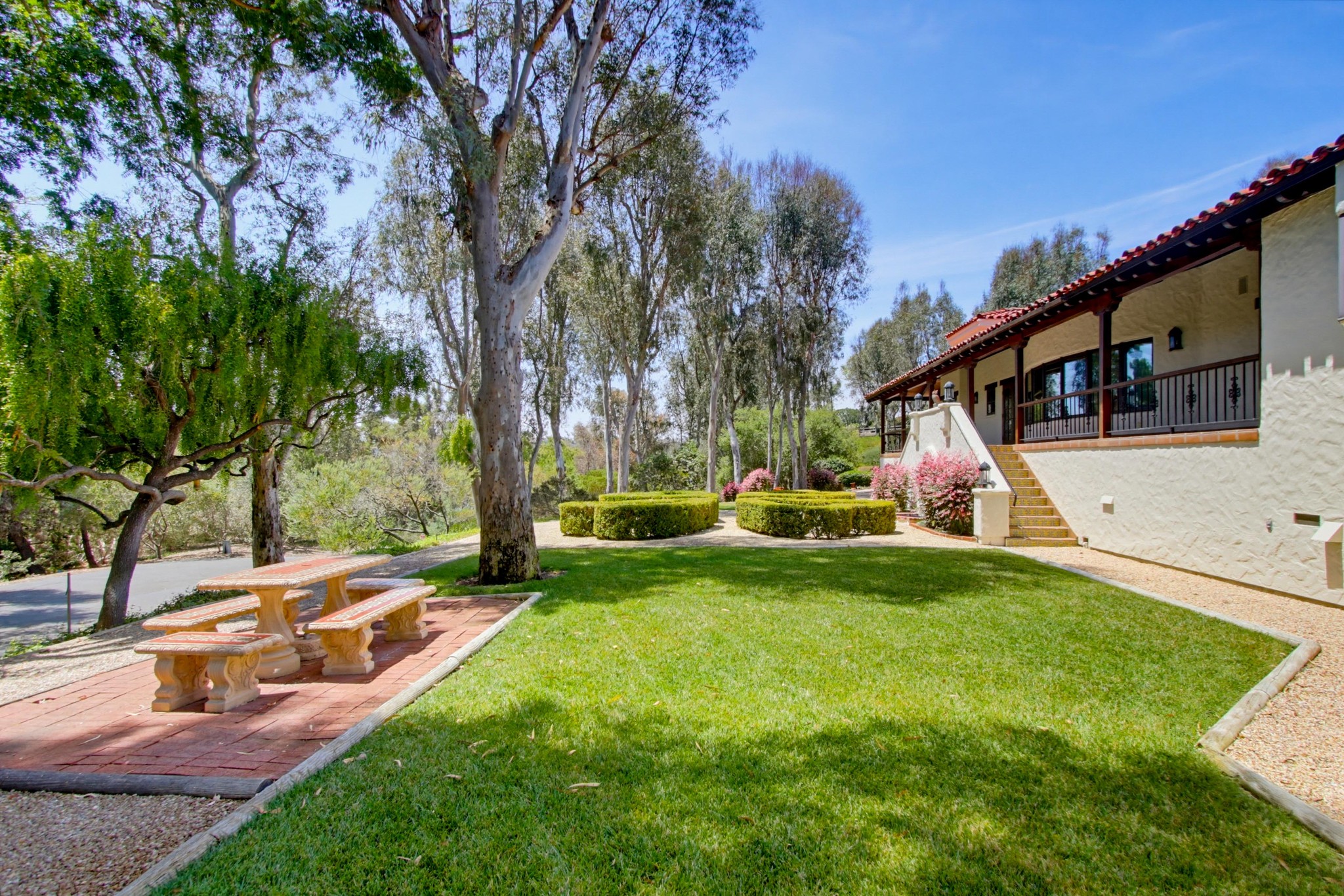 Virtual tour photo 87 of 96 for 5443 Calzada Del Bosque