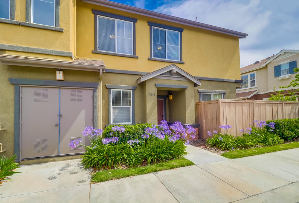 Virtual tour photo 4 of 48 for 5444 Mandarin Cove