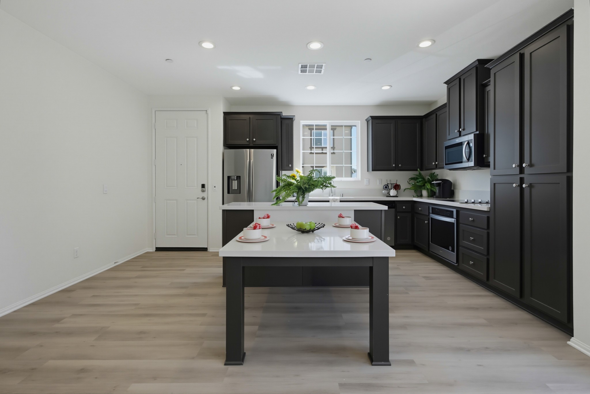Virtual tour photo 8 of 39 for 5444 Starlight Pl