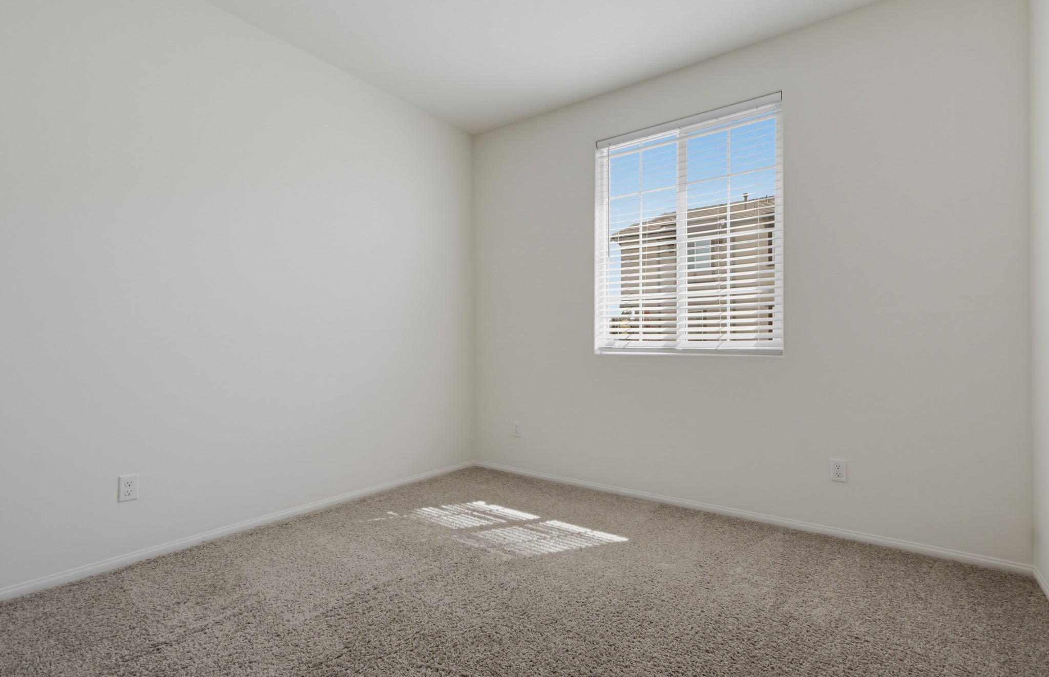 Virtual tour photo 13 of 39 for 5444 Starlight Pl