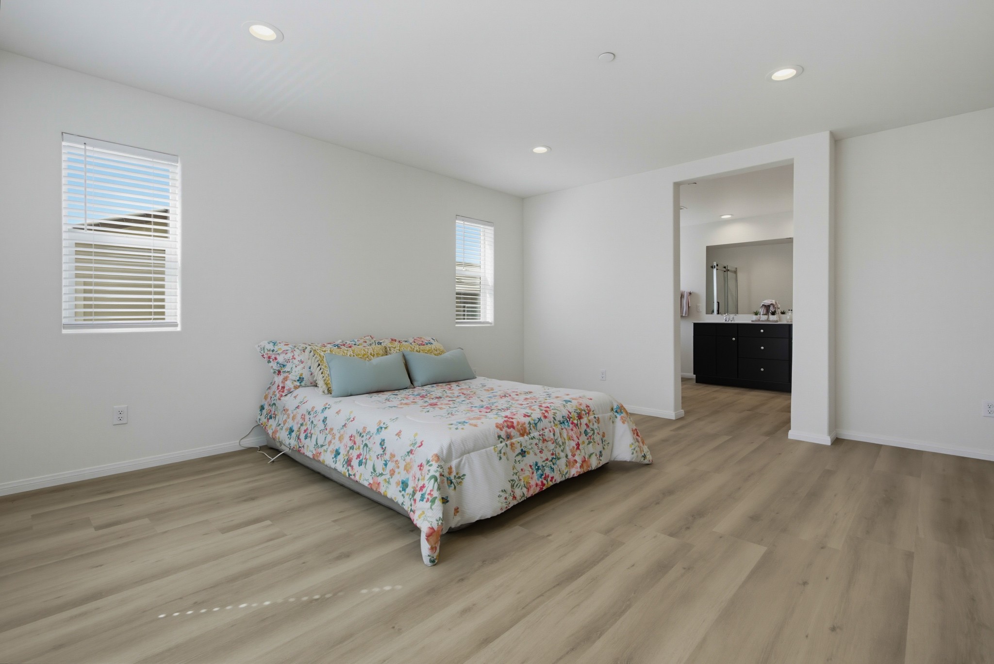 Virtual tour photo 24 of 39 for 5444 Starlight Pl