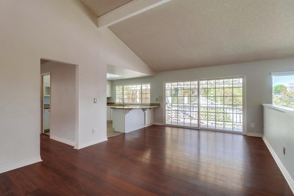 Virtual tour photo 21 of 41 for 5453 Bloch St