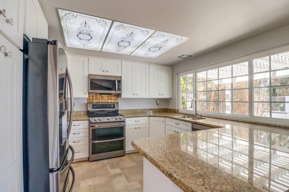 Virtual tour photo 14 of 41 for 5453 Bloch St