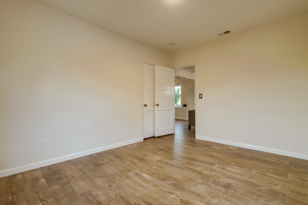 Virtual tour photo 62 of 80 for 5457 Adams Ave