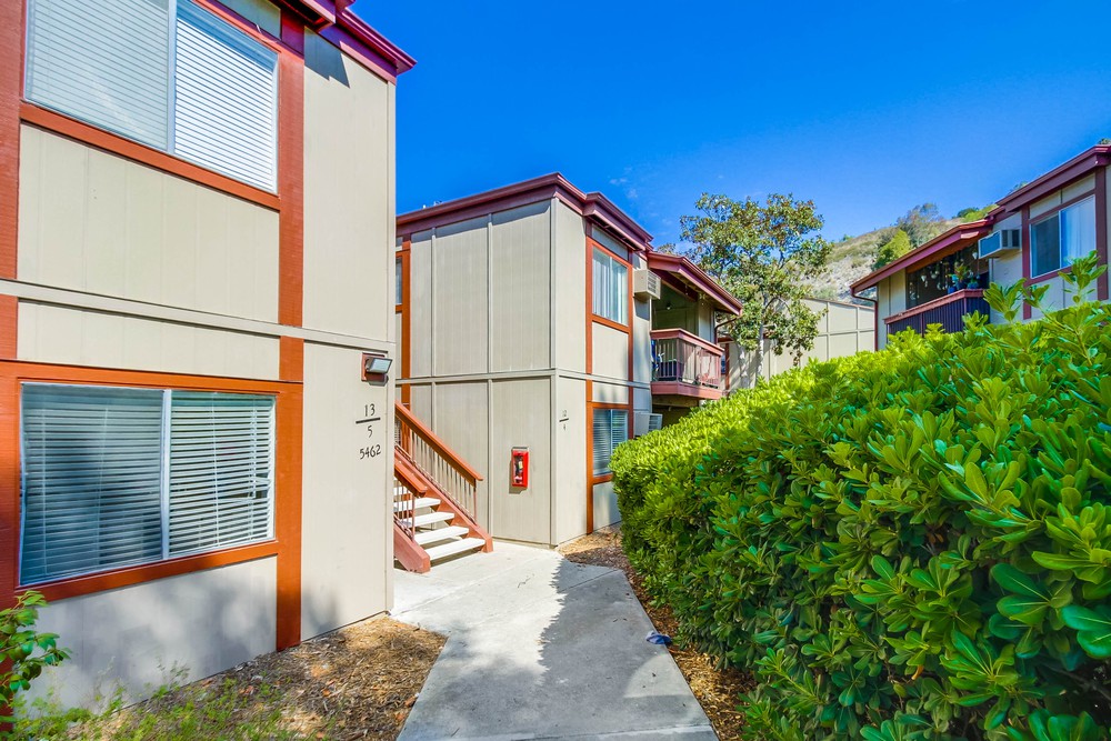 Virtual tour photo 5 of 35 for 5462 Adobe Falls Rd UNIT 12