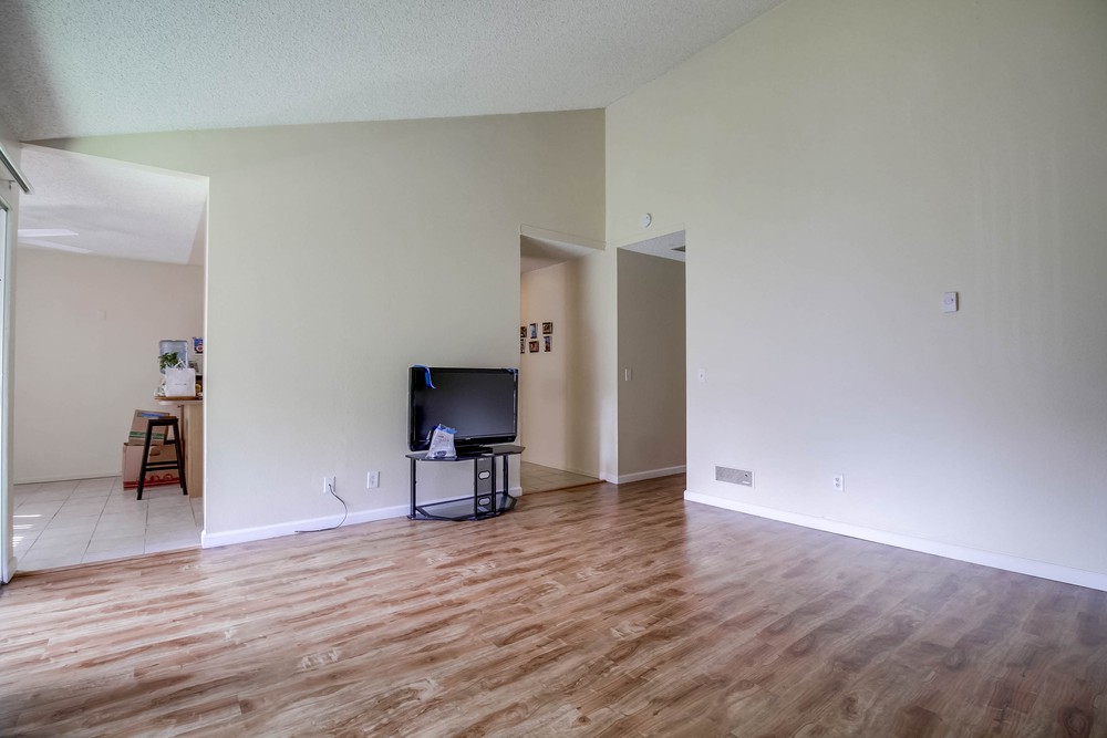 Virtual tour photo 12 of 35 for 5462 Adobe Falls Rd UNIT 12