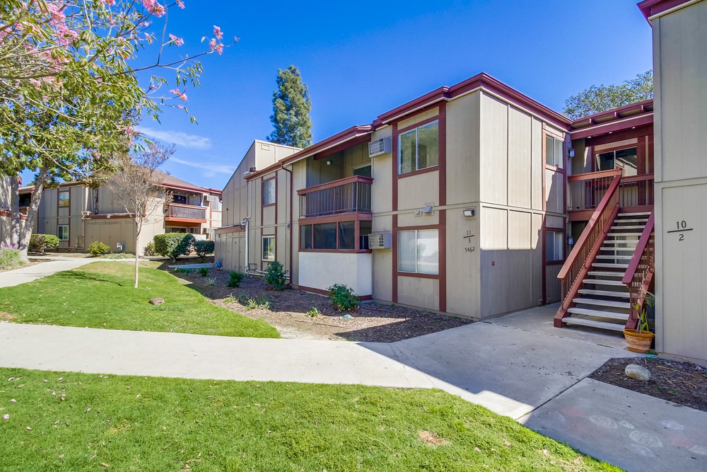 Virtual tour photo 4 of 38 for 5462 Adobe Falls Rd