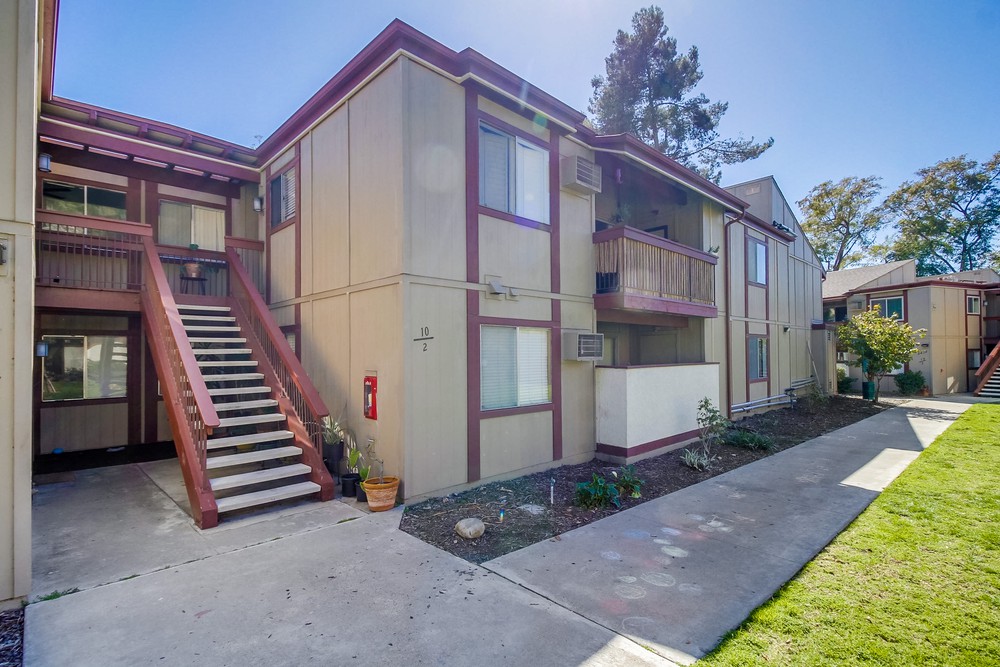 Virtual tour photo 8 of 38 for 5462 Adobe Falls Rd