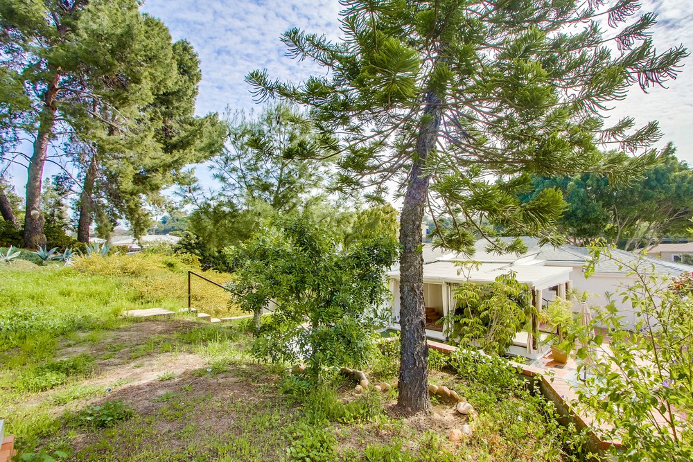 Virtual tour photo 76 of 76 for 5466 Grape St