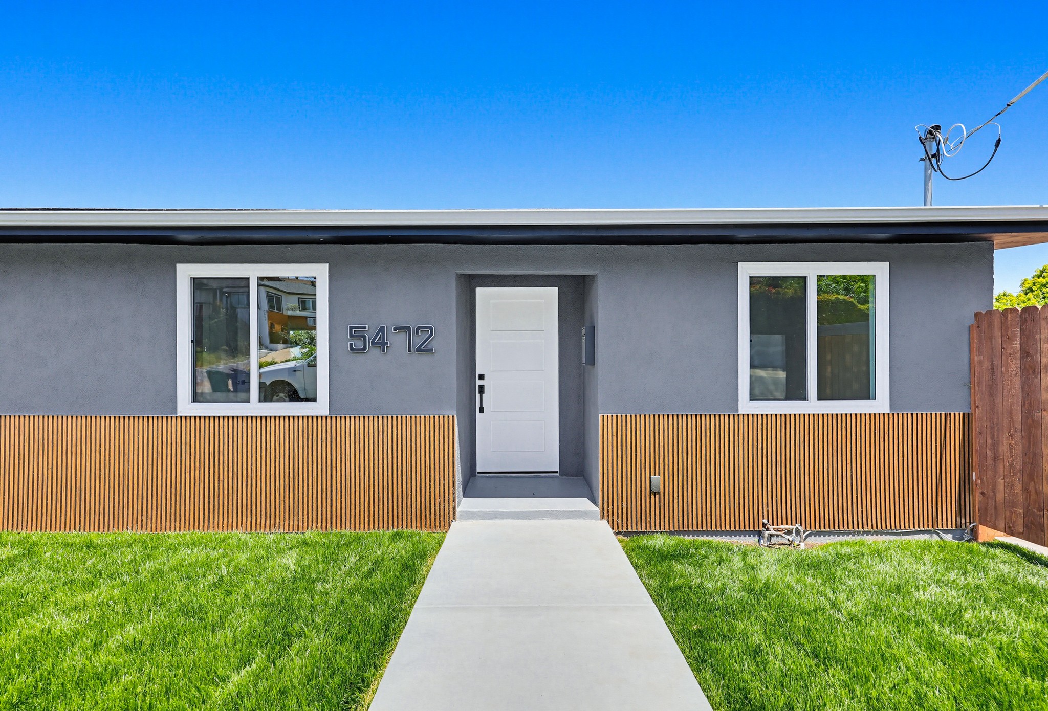 Virtual tour photo 6 of 78 for 5472 San Onofre Terrace