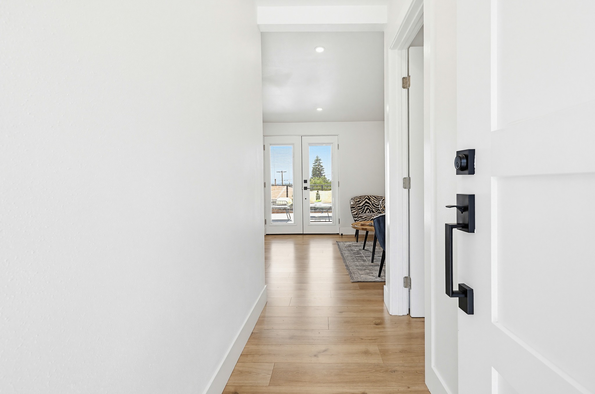 Virtual tour photo 7 of 78 for 5472 San Onofre Terrace