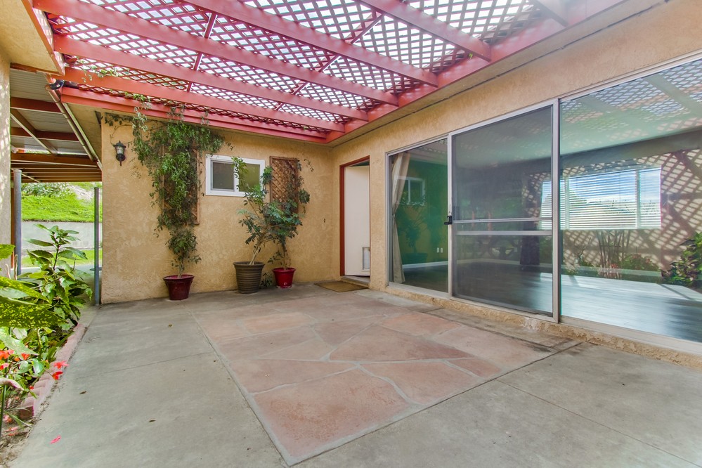 Virtual tour photo 6 of 41 for 5475 Fontaine Street