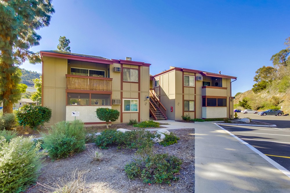 Virtual tour photo 3 of 30 for 5482 Adobe Falls Rd