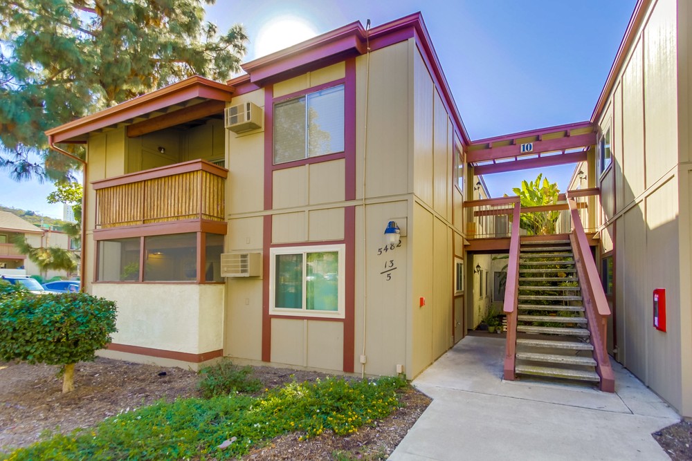Virtual tour photo 4 of 30 for 5482 Adobe Falls Rd