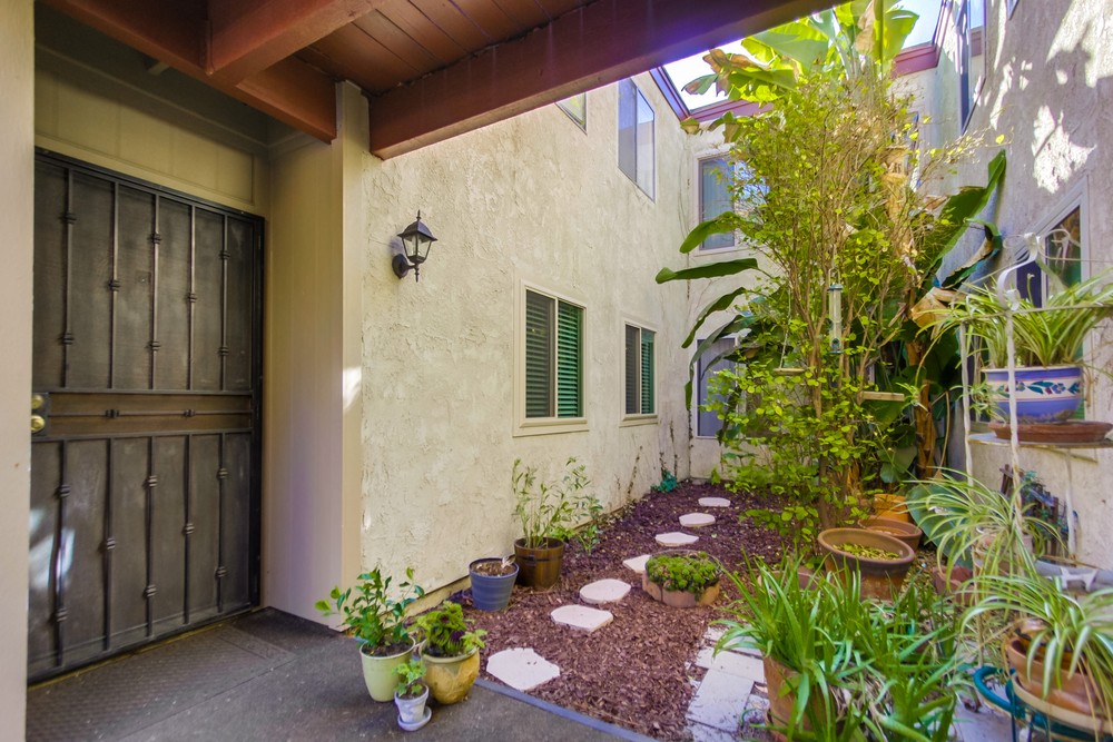 Virtual tour photo 5 of 30 for 5482 Adobe Falls Rd